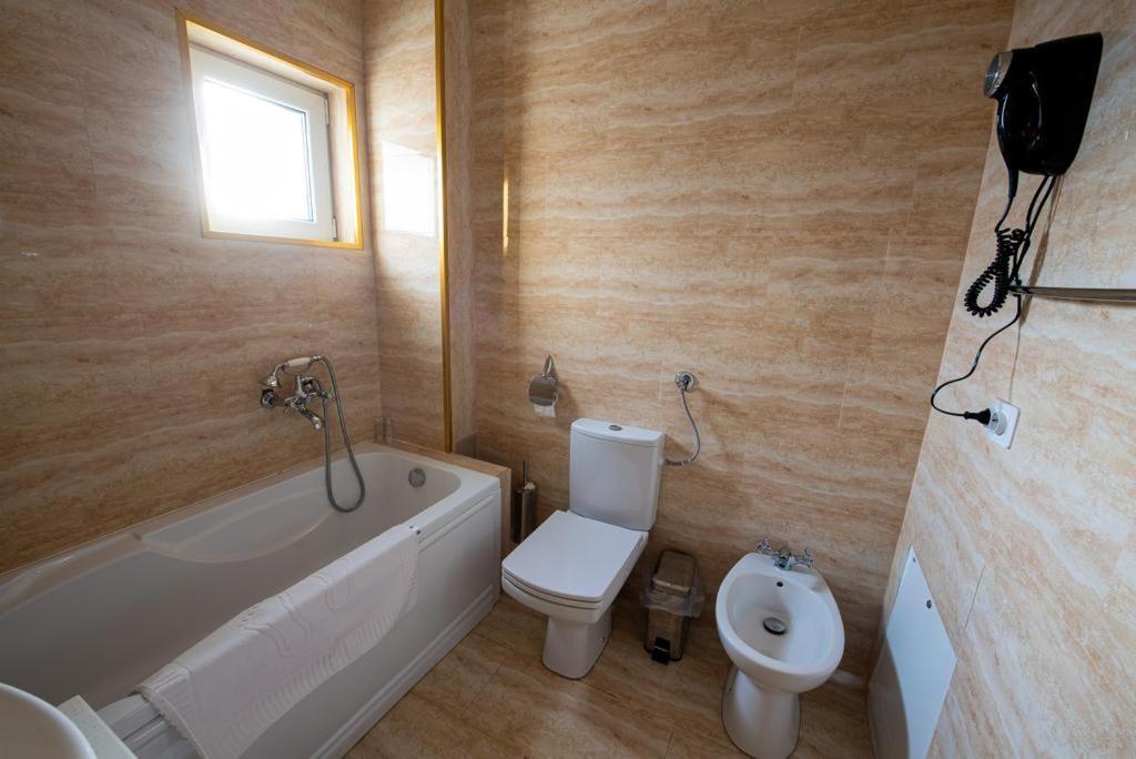 Rania Apartments คลูจ-นาโปกา ภายนอก รูปภาพ
