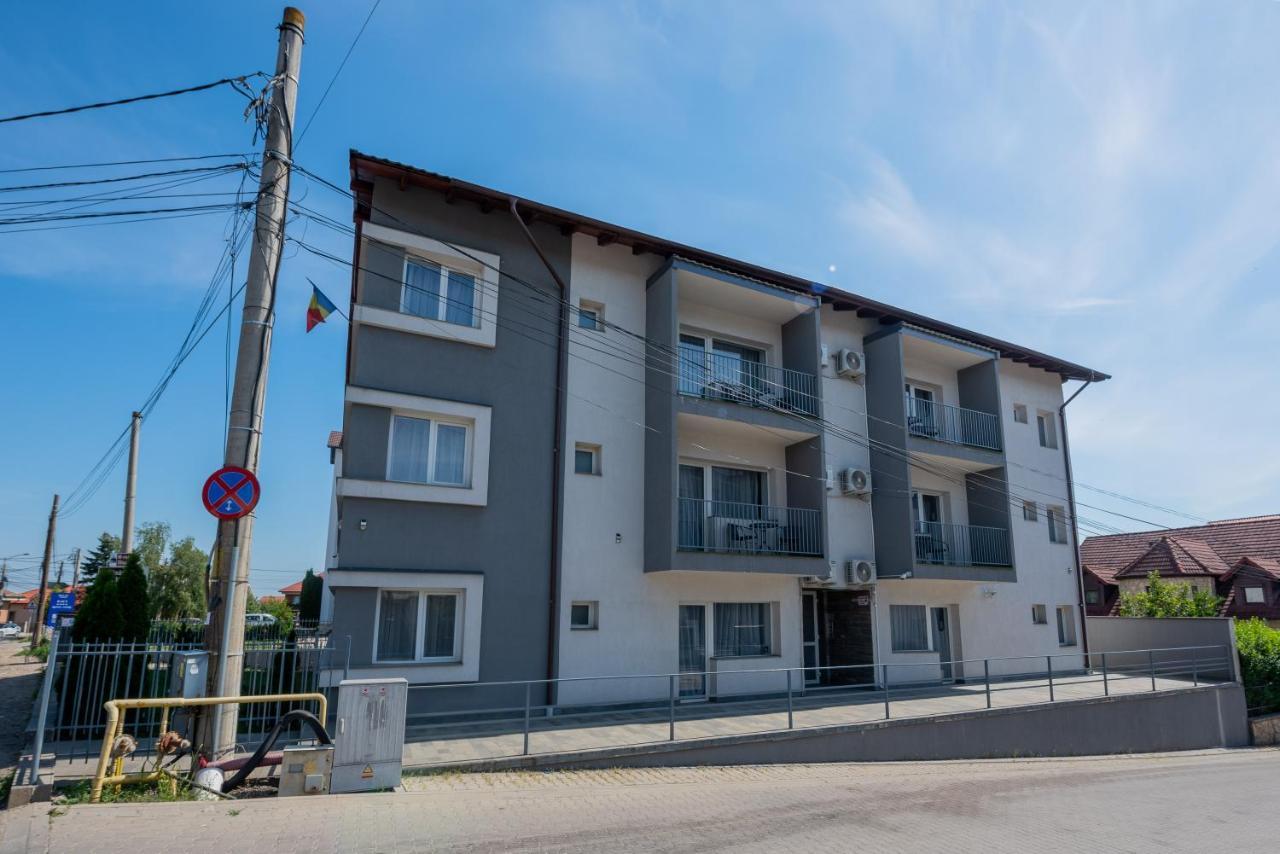 Rania Apartments คลูจ-นาโปกา ภายนอก รูปภาพ
