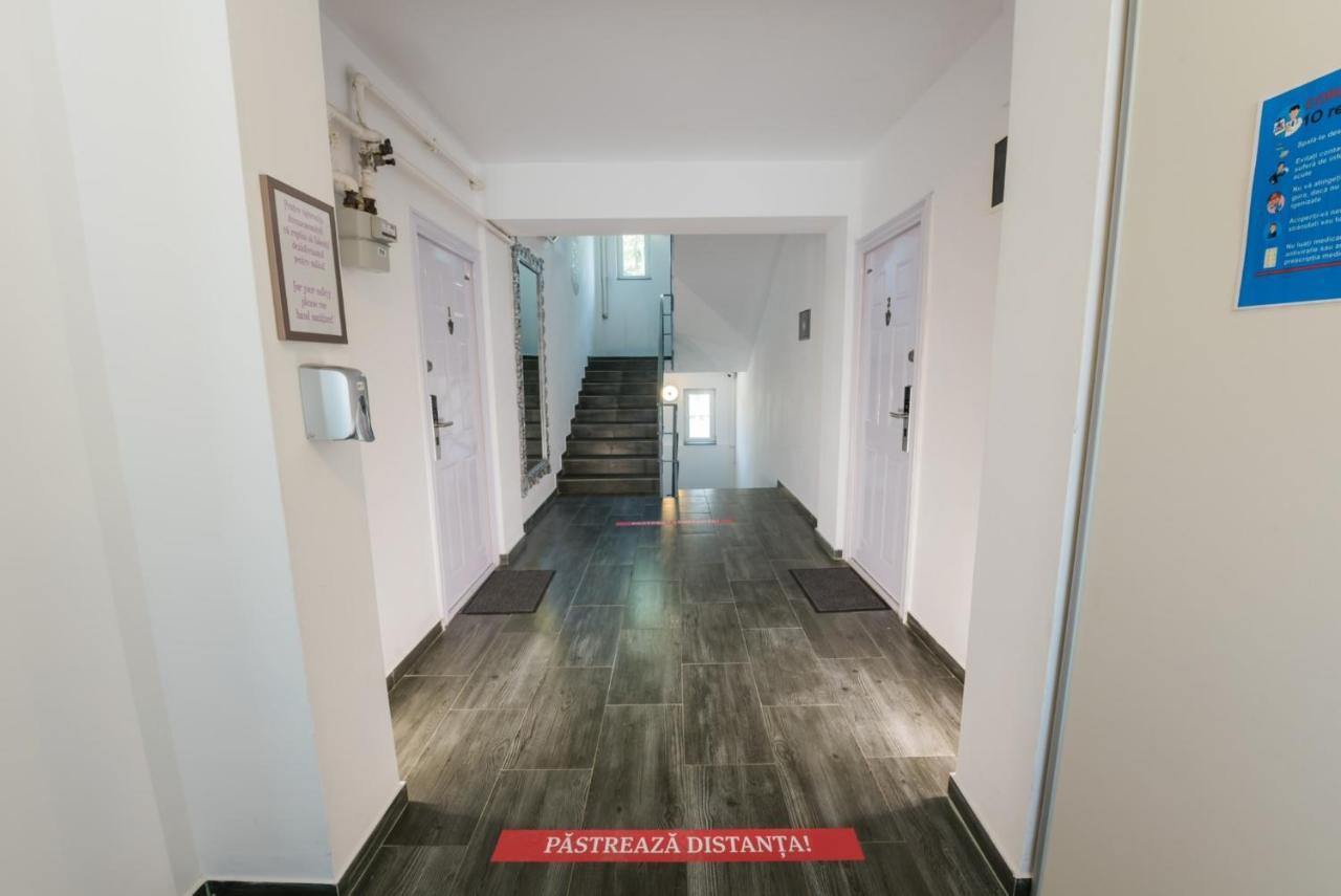 Rania Apartments คลูจ-นาโปกา ภายนอก รูปภาพ
